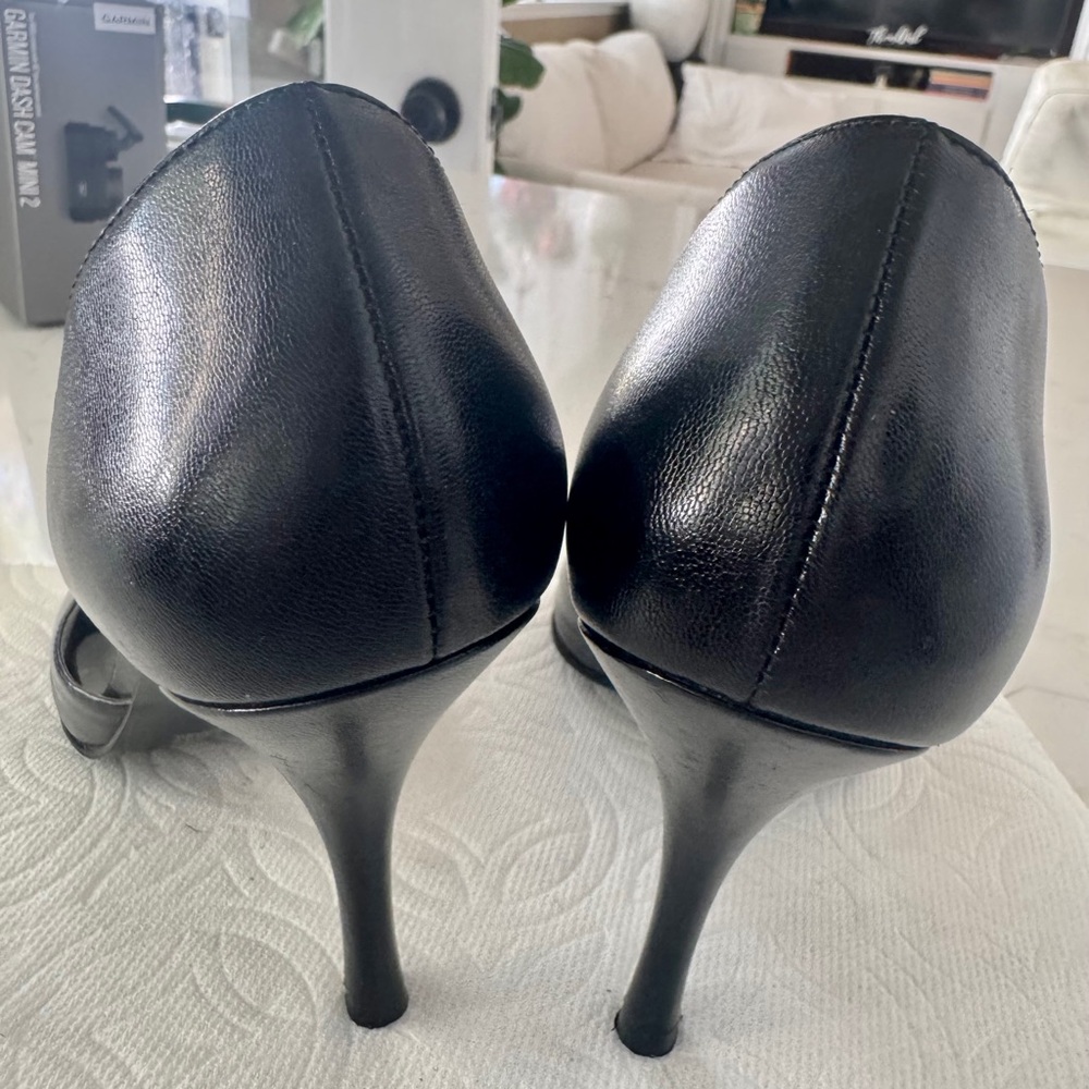 Cathy Jean Black Open-Toe Heels - Picture 7 of 11